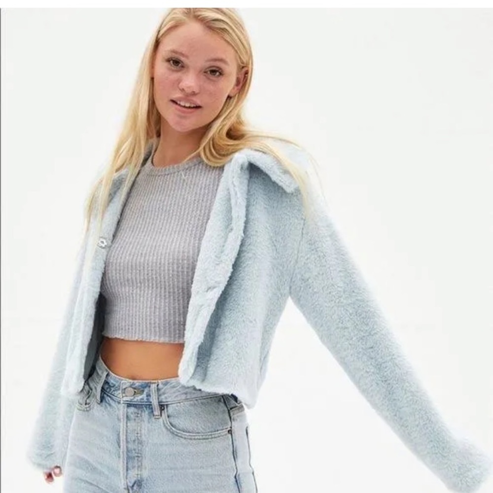Kendall and Kylie Faux Fur Cropped Jacket 🤍